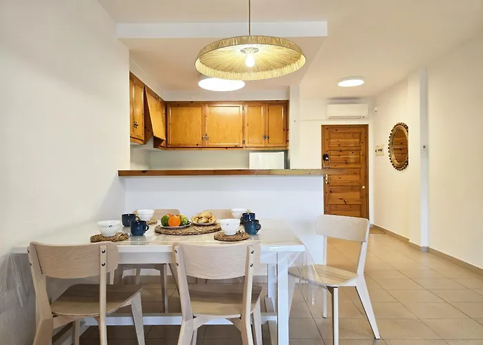Susi L' Escala