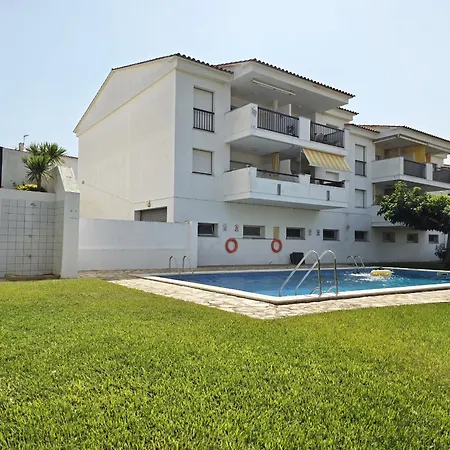 Susi Con Piscina L'Escala